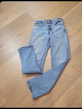 Levi's Wedgie Straight Button Fly Jeans Women's sz 27 Mid Rise Crop Denim